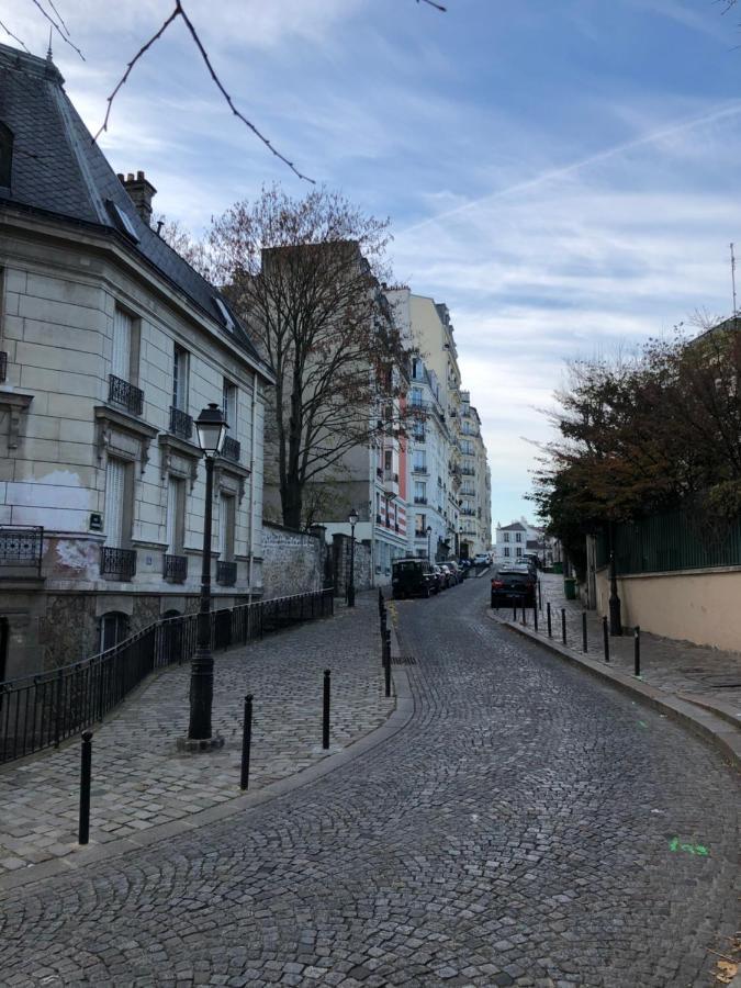 Rare Appartement D'Architecte En Haut De Montmartre Paříž Exteriér fotografie