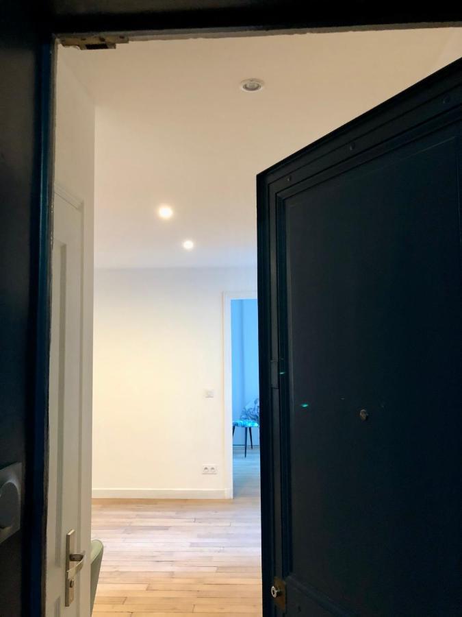 Rare Appartement D'Architecte En Haut De Montmartre Paříž Exteriér fotografie