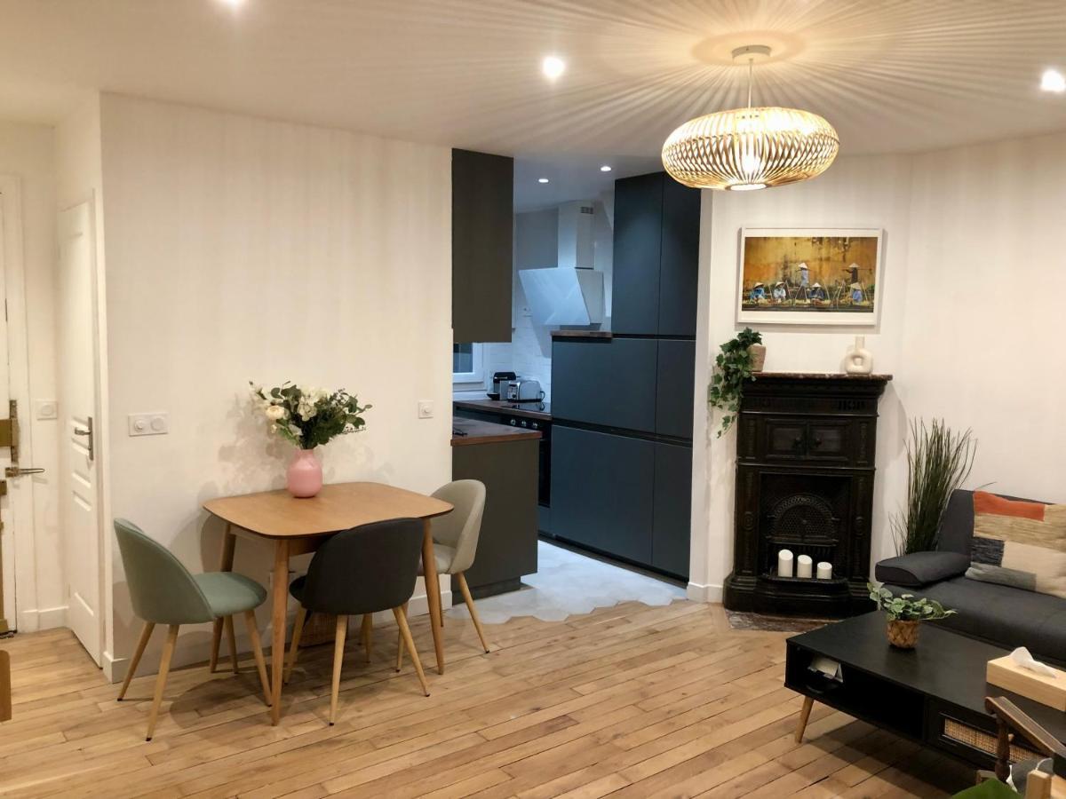 Rare Appartement D'Architecte En Haut De Montmartre Paříž Exteriér fotografie