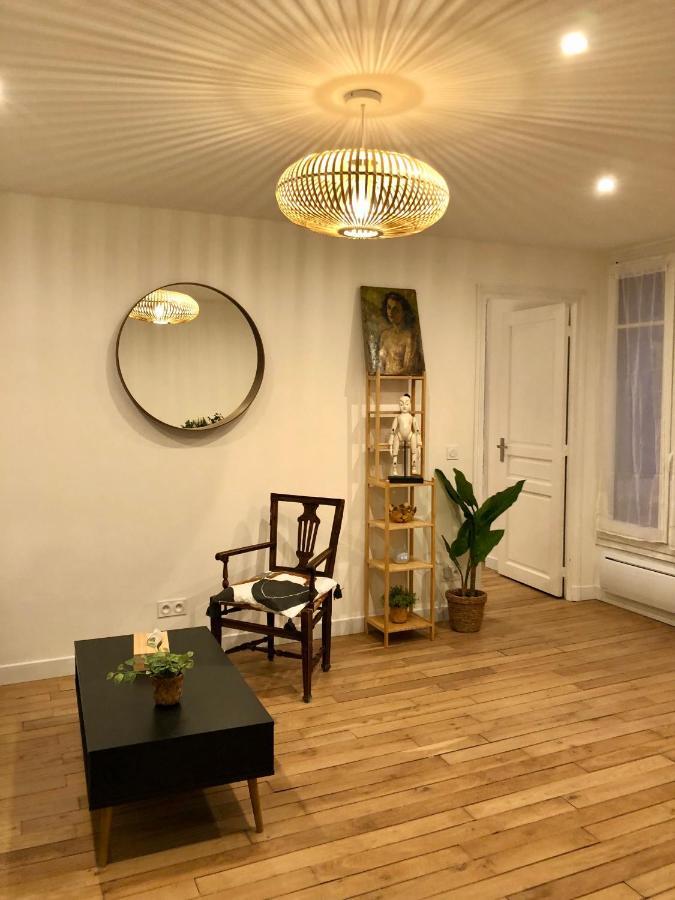 Rare Appartement D'Architecte En Haut De Montmartre Paříž Exteriér fotografie