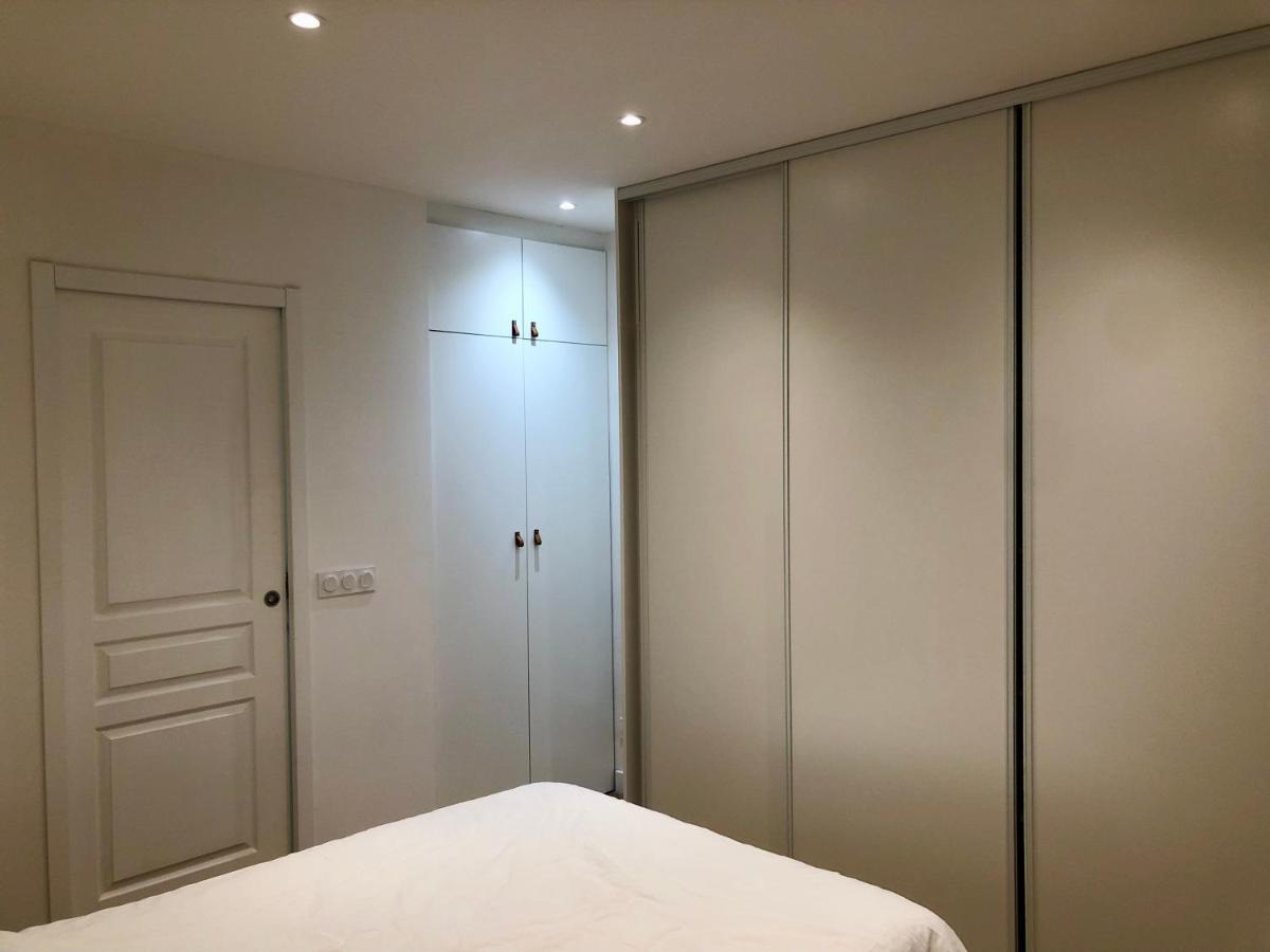 Rare Appartement D'Architecte En Haut De Montmartre Paříž Exteriér fotografie